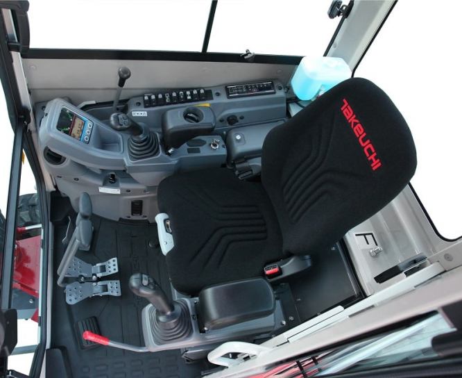 TKD Nieuws - takeuchi-tb325r-binnendraaier-9-min