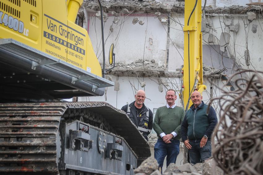 John van Groningen - Kobelco met sloopgiek